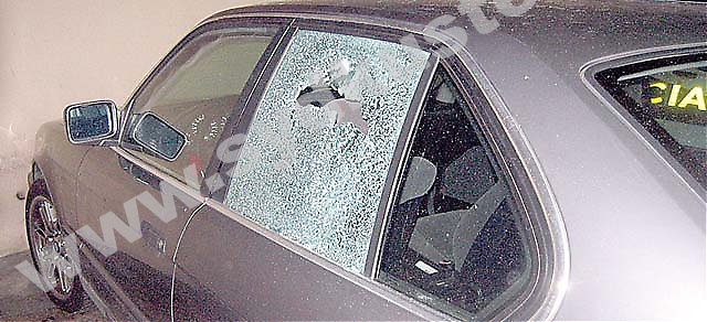 Natten till 28 januari utbröt skottlossning i La Campana i Marbella. En av Sydkustens läsare, Jörgen Nyström, blev vittne till händelsen som ägde rum bara ett 20-tal meter utanför hans fönster. Hans bil träffades av ett av skotten.
